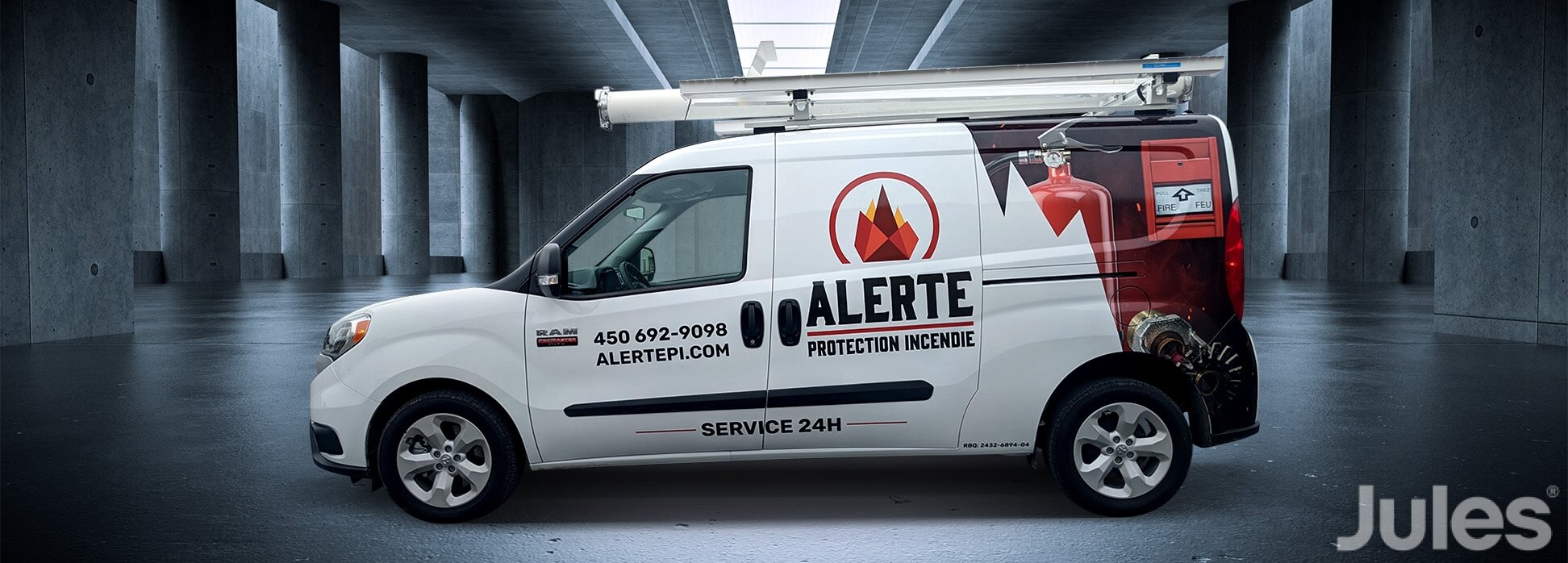 lettrage alerte protection incendie camion ram promaster city