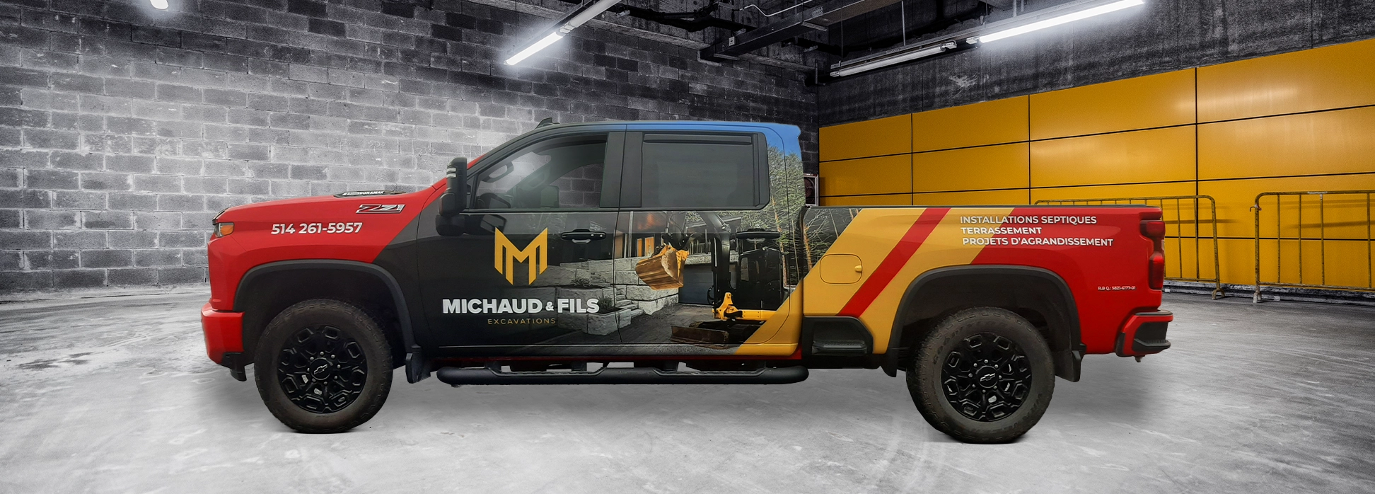 EXCAVATIONS MICHAUD CHEVROLET SILVERADO FLASH 1/2 WRAP